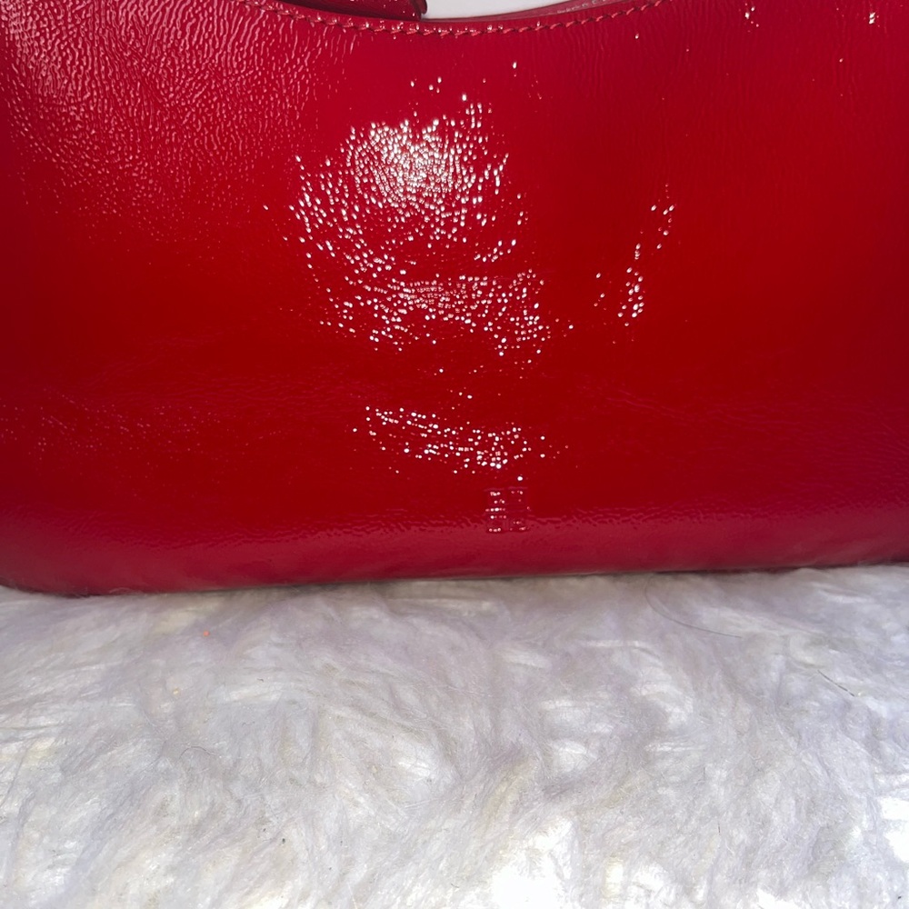 Givenchy Red Patent Leather Shoulder Bag with Charm - Picture 5 of 8